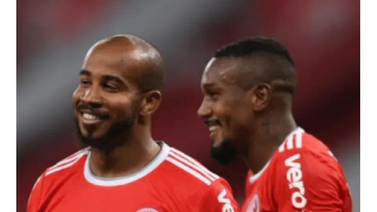 Foto: Divulgação / Site oficial Internacional - Patrick e Edenilson