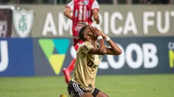 Foto: Fernando Moreno/AGIF - Pedrinho deve ser "barrado" por Coudet diante do Millonarios