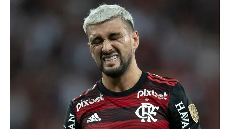 Foto: Jorge Rodrigues/AGIF - Arrascaeta vira assunto no Fla
