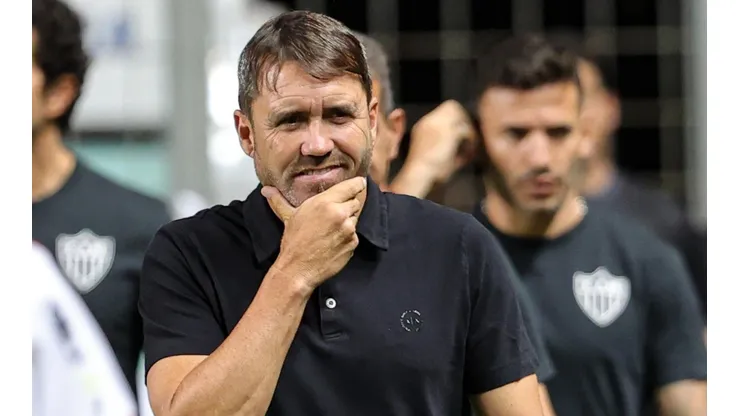 Foto: Gilson Junio/AGIF - Coudet: argentino ainda não está satisfeito no Atlético