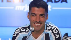 Foto: (Fernando Alves/AGIF) - Luis Suárez, do Grêmio, ampliou o clima de rivalidade com o Internacional
