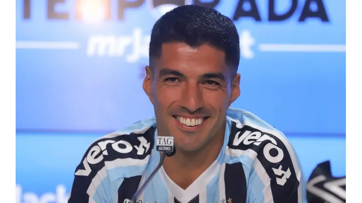 Foto: (Fernando Alves/AGIF) - Luis Suárez, do Grêmio, ampliou o clima de rivalidade com o Internacional