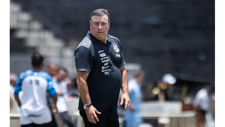 Foto: Diogo Reis/AGIF - Pintado está cotado para dirigir o Juventude
