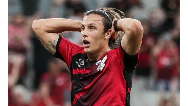Canobbio está de saída do Athletico. Robson Mafra/AGIF.