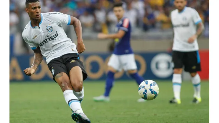 Walace foi revelado no Grêmio - Foto: Thomas Santos/AGIF