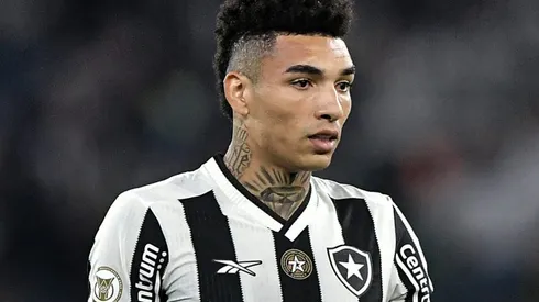 Igor Jesus durante partida entre Botafogo e Internacional, no Estádio Nilton Santos, pelo Campeonato Brasileiro, no dia 20/07/2024.