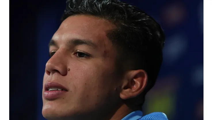 Foto: Pedro Vale/AGIF - Romero tem condição para fechar com o Cruzeiro