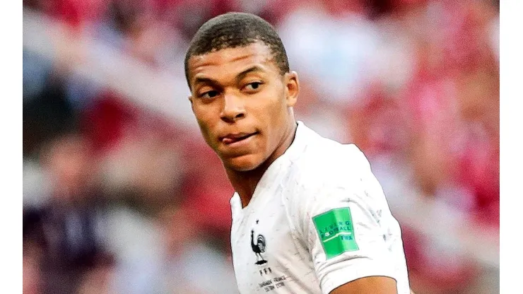 Ale Cabral/AGIF - Mbappé pela França.