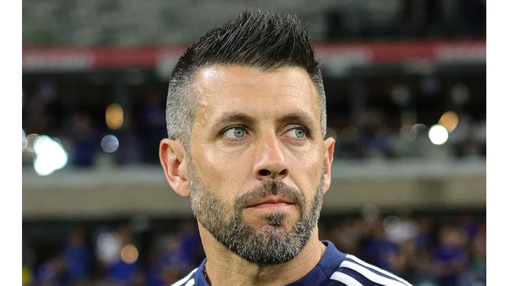 Foto: Gilson Junio/AGIF - Pezzolano ajuda Ronaldo com reforço