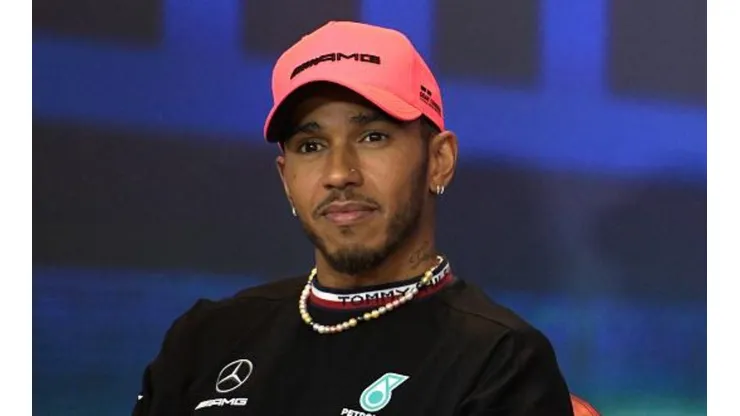 Hamilton comentou atrito entre Pérez e Verstappen