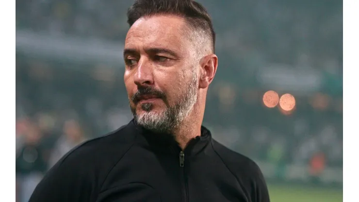 Gabriel Machado/AGIF - Vítor Pereira é 'esquecido' no Flamengo