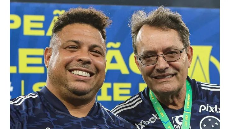 Foto: Gilson Junio/AGIF - Ronaldo Fenômeno e Pedrinho BH