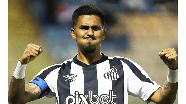 Foto: Pedro Ernesto Guerra Azevedo/Santos FC - Ivonei já recebeu as boas novas