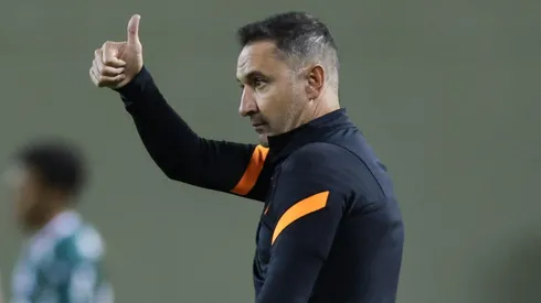 Foto: Alexandre Schneider/Getty Images - Vítor Pereira não ganhou títulos no Corinthians.