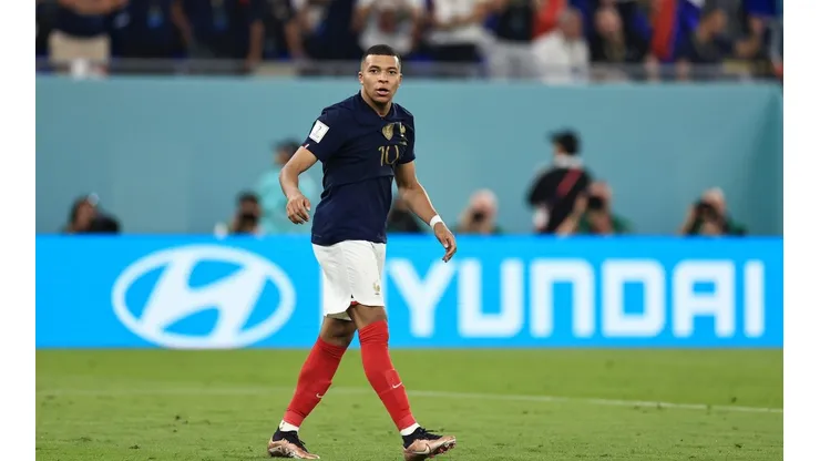 Photo by Buda Mendes/Getty Images - Mbappe marca duas vezes e coloca França nas oitavas de final