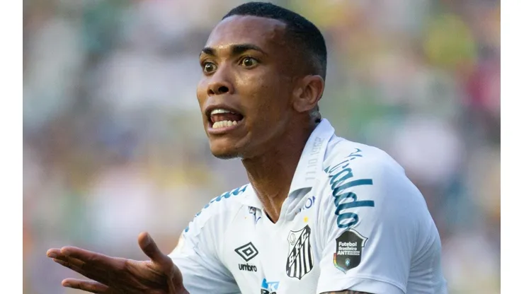Gil Gomes/AGIF - Madson pelo Santos.