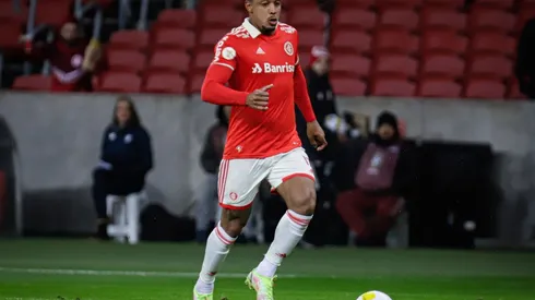 Maxi Franzoi/AGIF - David pode trocar Inter por outro clube do Sul