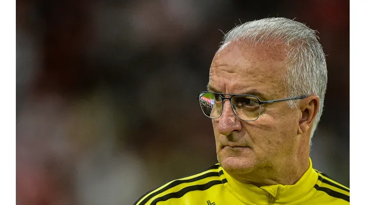 Foto: Thiago Ribeiro/AGIF - Dorival tem a CBF no encalço após encaminhar renovação no Flamengo
