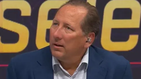 Torcida se empolga com publicação de Textor e faz campanha para chegada de reforço