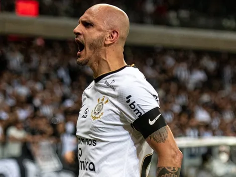 Fábio Santos e +4 tem situação discutida no Corinthians