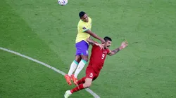 Photo by Michael Steele/Getty Images - Laterais do Brasil são alvos de críticas na etapa inicial