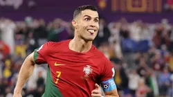 Clive Brunskill/Getty Images/ "Roubo na cara dura"; cadê VAR?"; Internautas vão à loucura com pênalti em Cristiano Ronaldo.