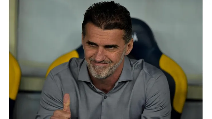 Foto: Thiago Ribeiro/AGIF - Mancini recebeu agradecimentos da Fiel.