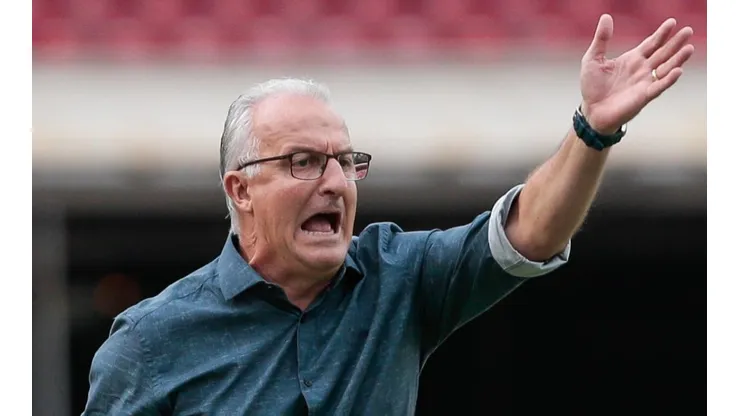 Foto: Marcello Zambrana/AGIF - Dorival não conta com os 4 nomes.