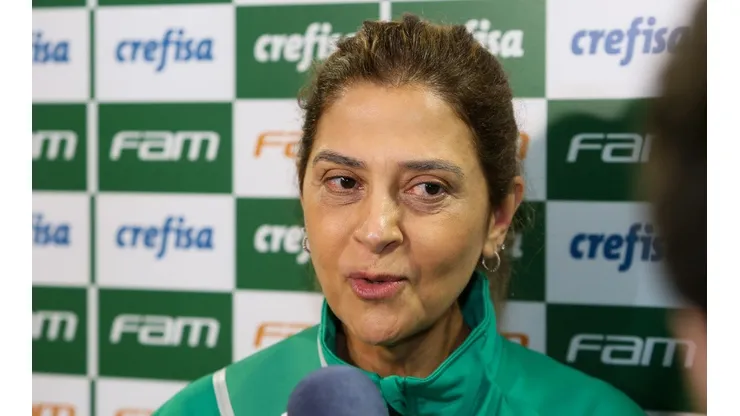 Foto: Fabio Menotti/Palmeiras - Ronaldo tenta convencer Leila Pereira a liberar Rafael Navarro ao Cruzeiro