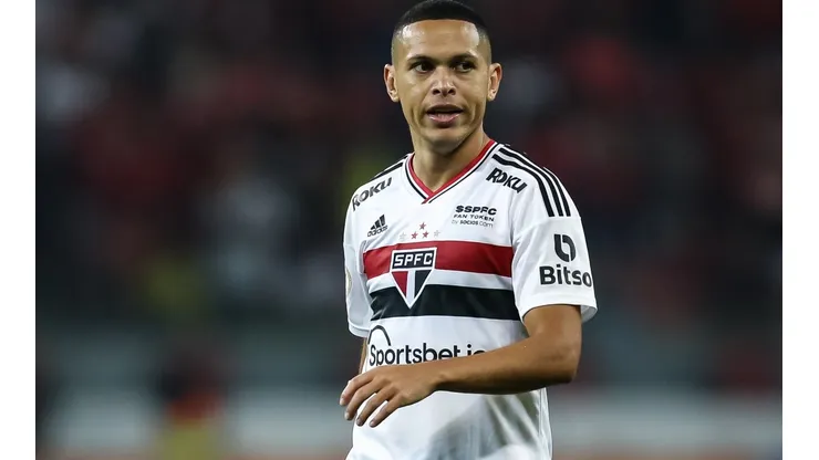 Foto: Pedro H. Tesch/AGIF - Marcos Guilherme é um dos 8 jogadores saindo do São Paulo em dezembro
