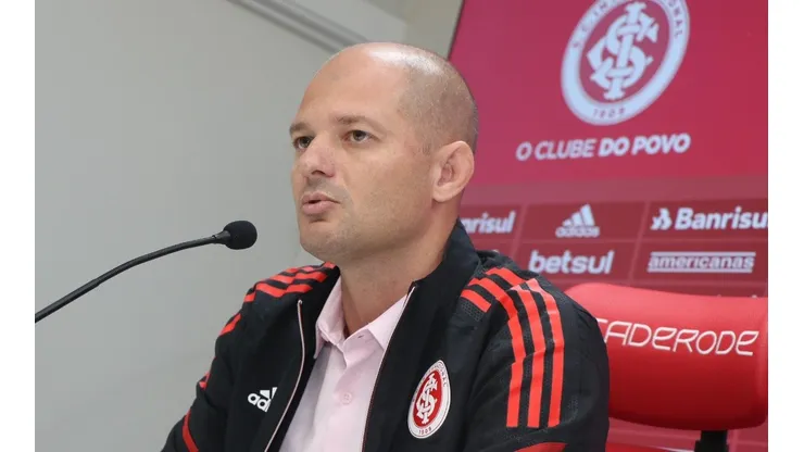 Foto: Internacional/Divulgação - William Thomas: diretor executivo ainda não procurou o Fluminense