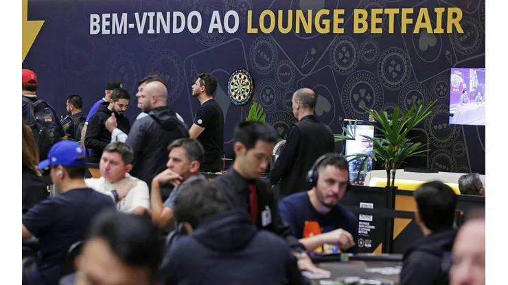 A Betfair montou um belo lounge no salão do BSOP Millions (Foto: Luis Bertazini/BSOP)