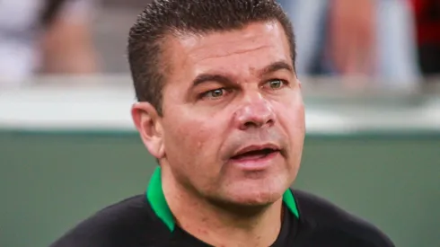 Gabriel Machado/AGIF. Umberto Louzer é o líder do CRB em busca do acesso em 2023