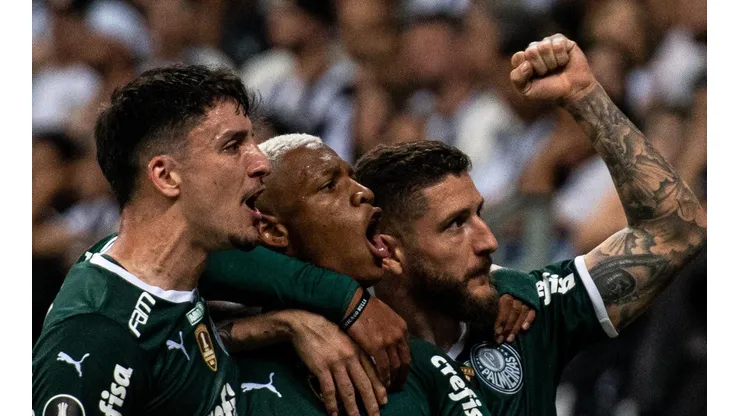 Foto: Alessandra Torres/AGIF - Piquerez, Danilo e Zé Rafael