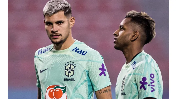 Foto: Pedro Martins/AGIF - Bruno Guimarães deve iniciar do banco na estreia da Seleção no Catar