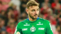 Foto: Gabriel Machado/AGIF - Gabriel foi parabenizado pelo Coritiba