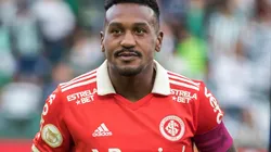 Robson Mafra/AGIF - Edenilson pode deixar o Internacional
