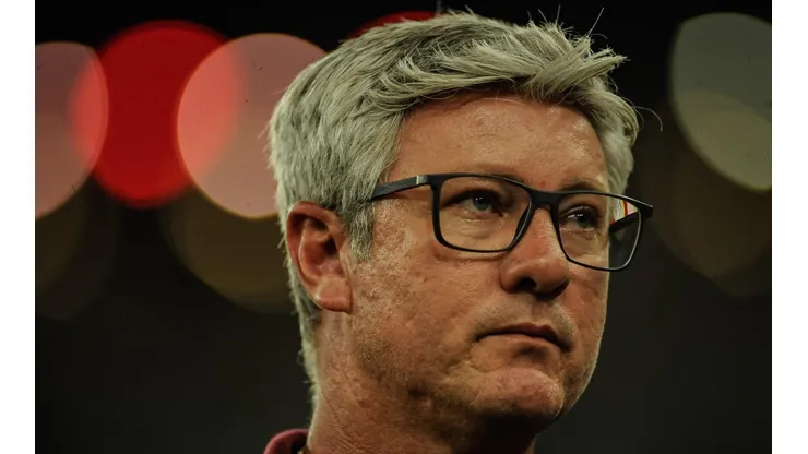 “R$ 29 milhões”; Santos marca reunião para contratar gringo pedido por Odair
