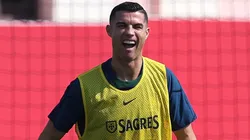 Getty Images/Christopher Lee - Cristiano Ronaldo descontrai no vestiário de Portugal