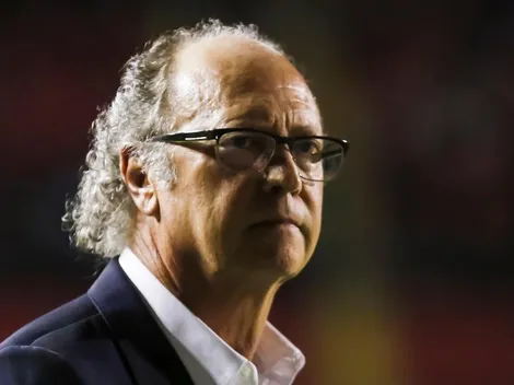 Falcão encaminha saída de meia do Santos para 2023