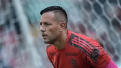 Foto: Thiago Ribeiro/AGIF - Diego Alves teve decisão tomada pelo Grêmio