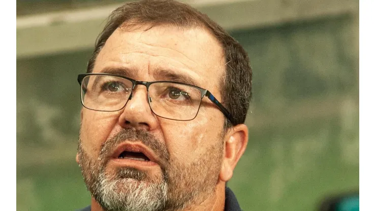 Foto: Jhony Pinho/AGIF - Enderson é avisado sobre saída de medalhão