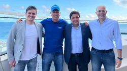 Foto: Divulgação/Grêmio - Renato e diretoria: técnico renovou seu contrato com o Grêmio