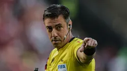 Foto: Thiago Ribeiro/AGIF - Raphael Claus apita Inglaterra x Irã pela Copa do Mundo