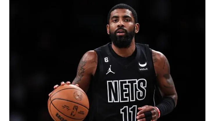 Irving irá retornar ao Nets neste domingo (20)