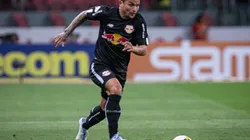 Foto: Maxi Franzoi/AGIF - Artur é alvo do Corinthians na janela de transferências