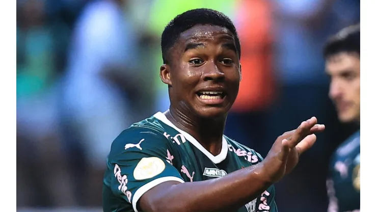 Titular do Fla chama pai de Endrick para conversar e situação é vazada para a torcida