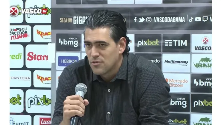 Paulo Bracks dorme no ponto e Vasco fica longe de reforço para 2023