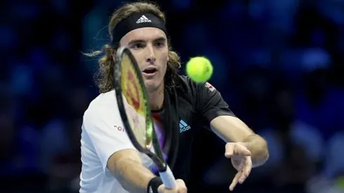 Tsitsipas pode avançar à semi do Finals