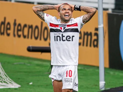 “Fica no tantã”; Bastidores de Daniel Alves são expostos na Seleção e torcida reage